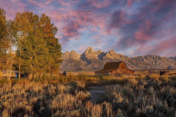 Jones, Adam 아티스트의 Moulton barn at sunrise and Teton Range-Grand Teton National Park-Wyoming작품입니다.